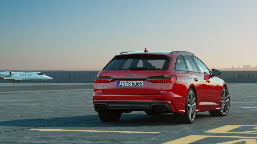  Audi S6 Avant TDI (C8) 2019 года  (WW) (фото 2 из 59)